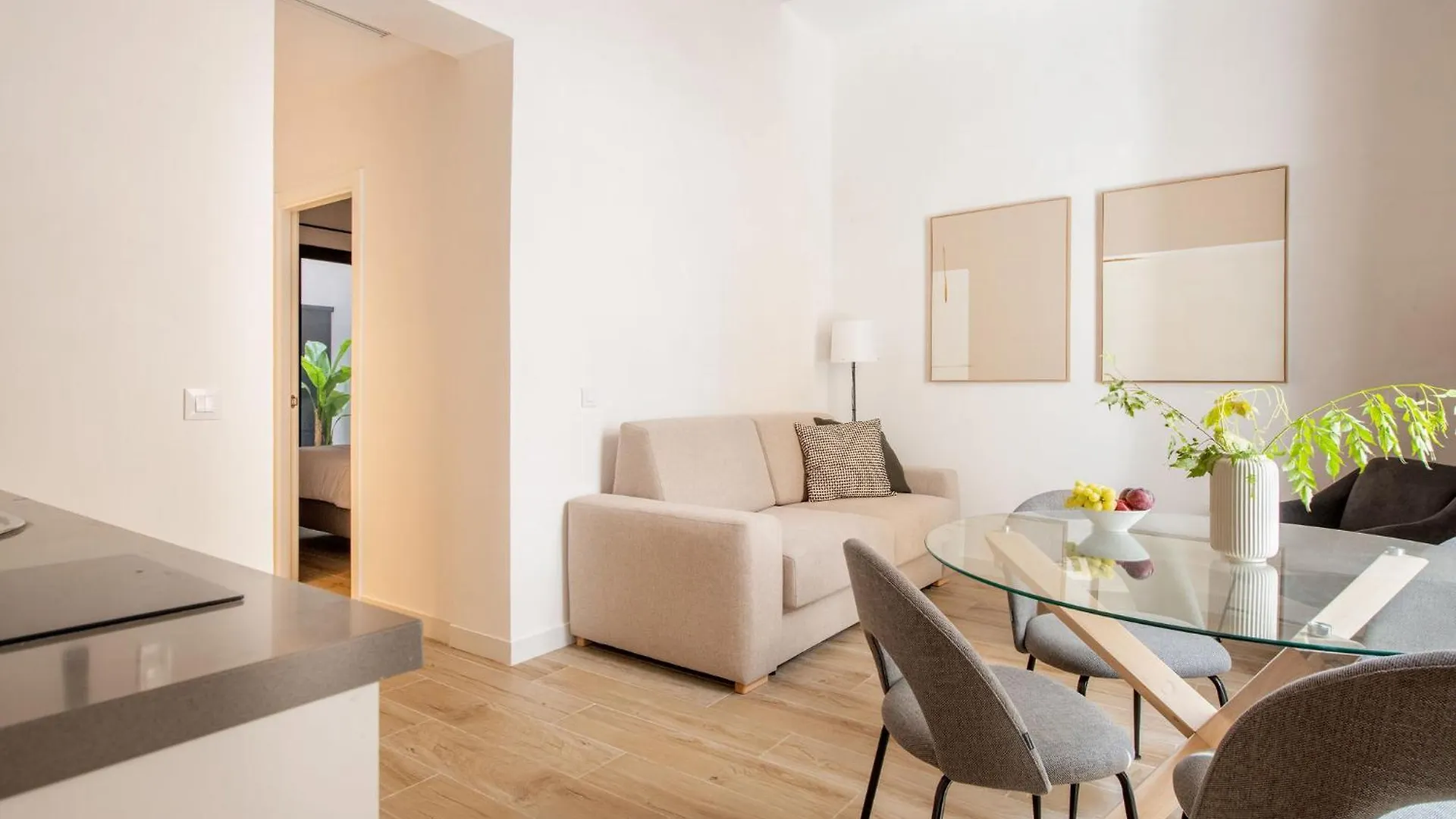 Santa Ana 18 Suite Apartments Seville