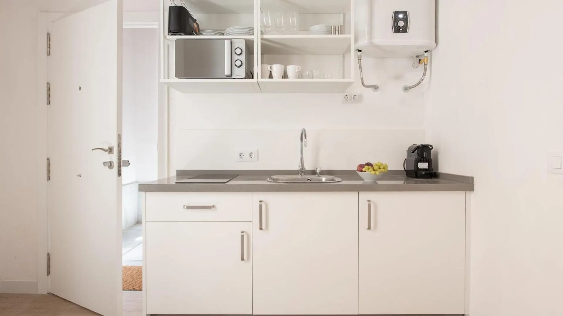 Santa Ana 18 Suite Apartments Seville Spain