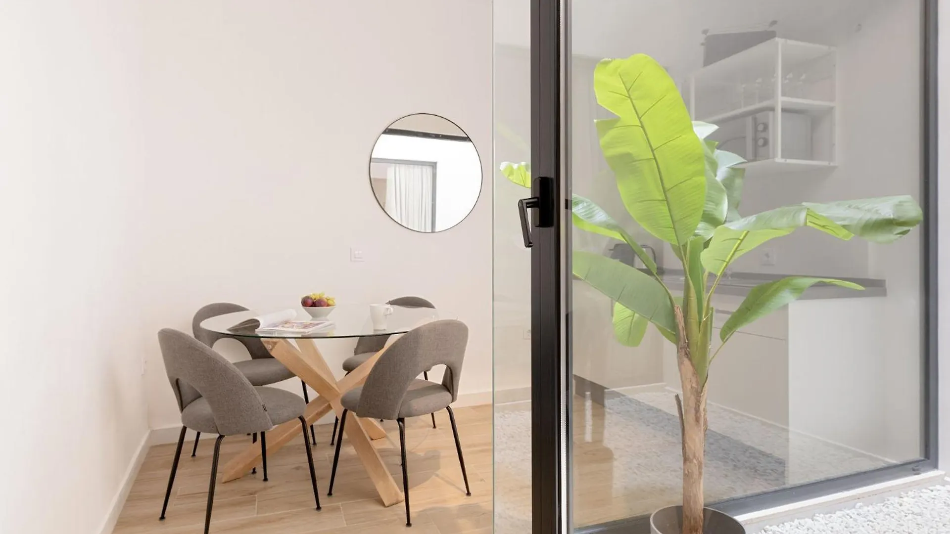 Santa Ana 18 Suite Apartments Seville