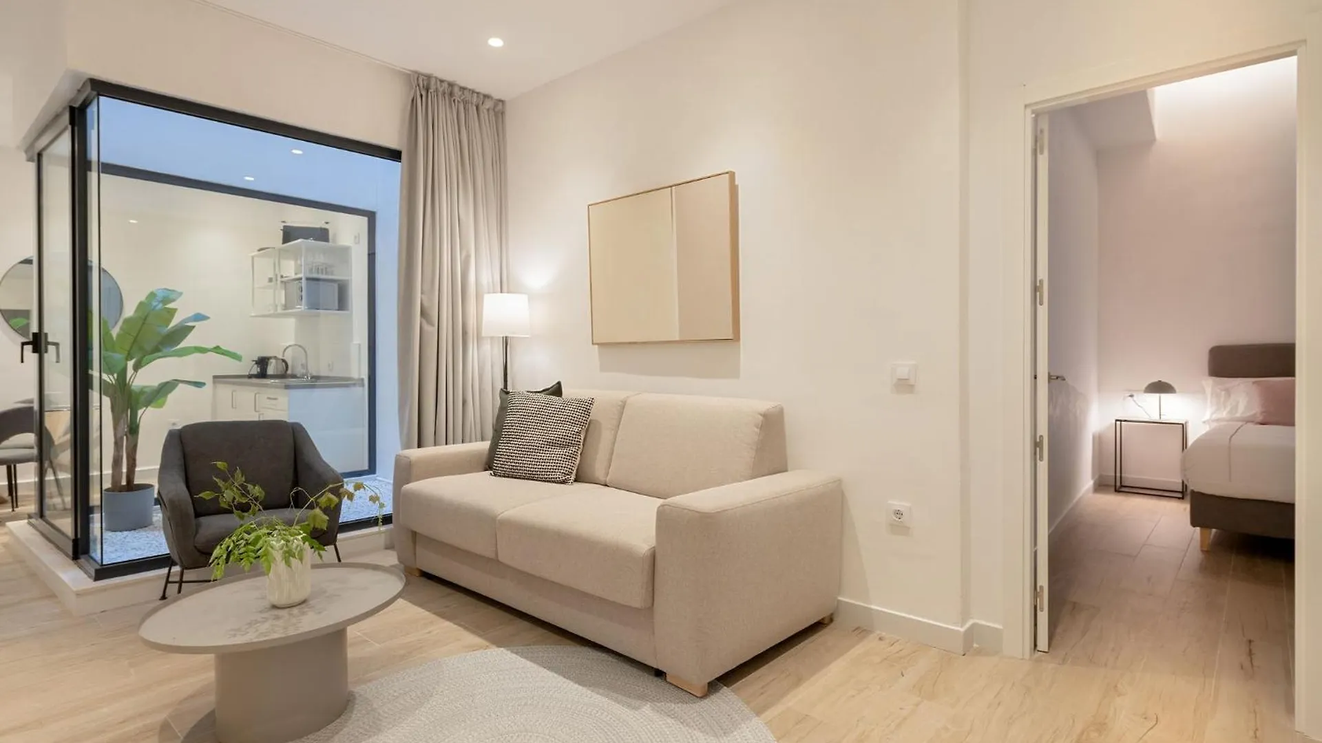 Santa Ana 18 Suite Apartments Seville