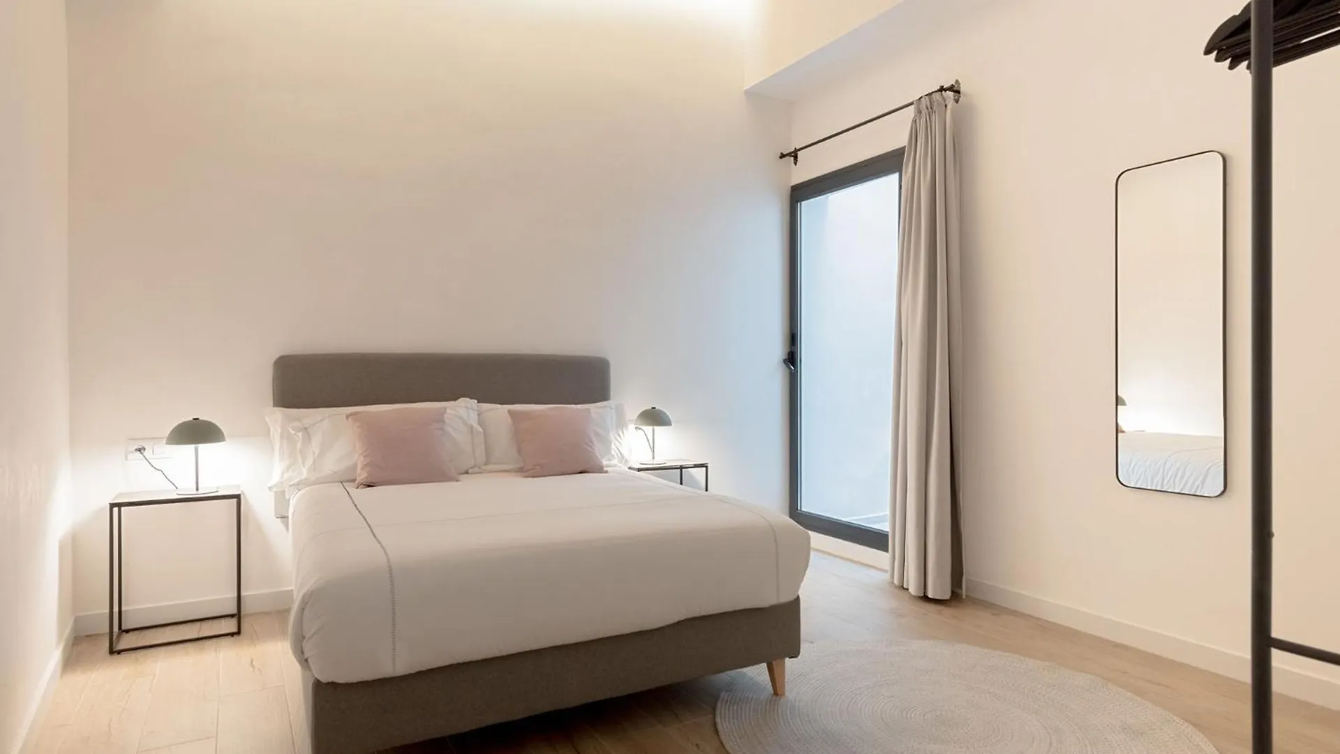 Santa Ana 18 Suite Apartments Seville